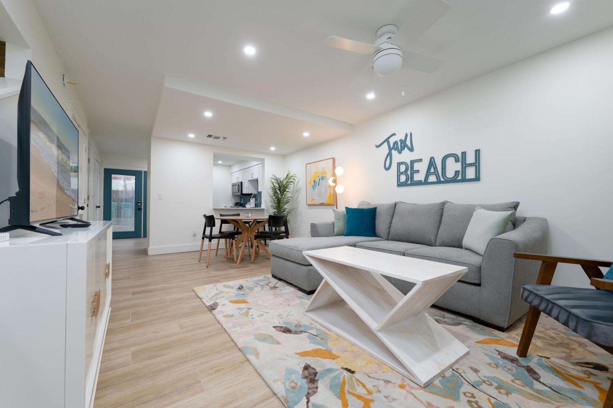 Be A Nomad Lovely 2Br 1Blk From The Ocean 잭슨빌비치 외부 사진
